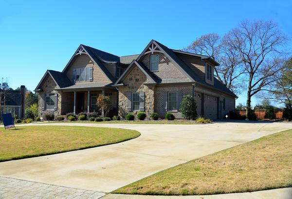 Colorado roofing repair project with asphalt shingles