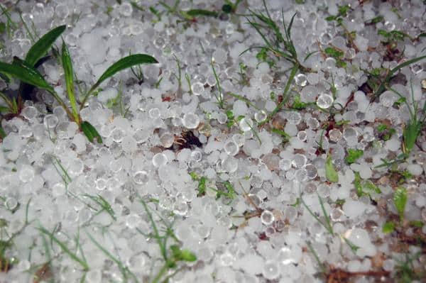 arvada-roof-repair-team-explains-what-to-look-for-when-inspecting-your-home-for-hail-damage